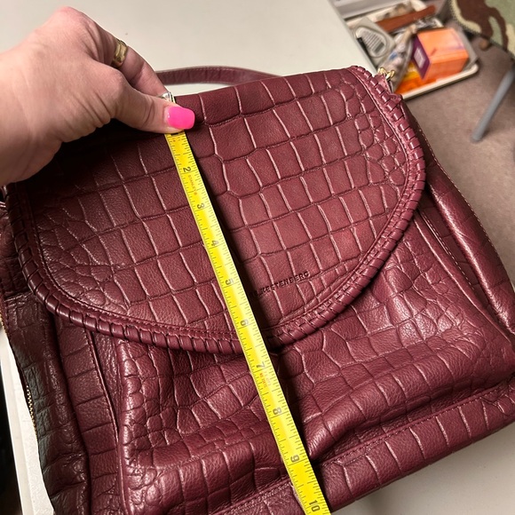 Aimee Kestenberg All For Love Convertible Leather Shoulder Bag True Plum Croco - Picture 11 of 14